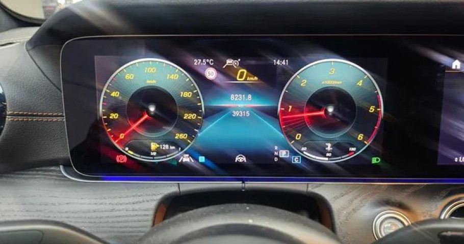 Mercedes-Benz E-Class 