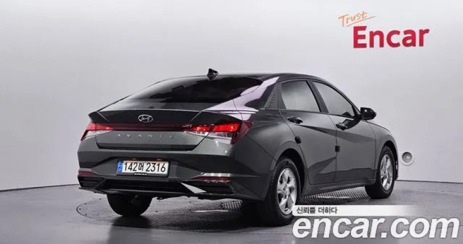 Hyundai Avante (Elantra) 
