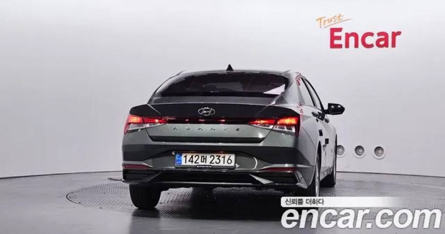 Hyundai Avante (Elantra) 