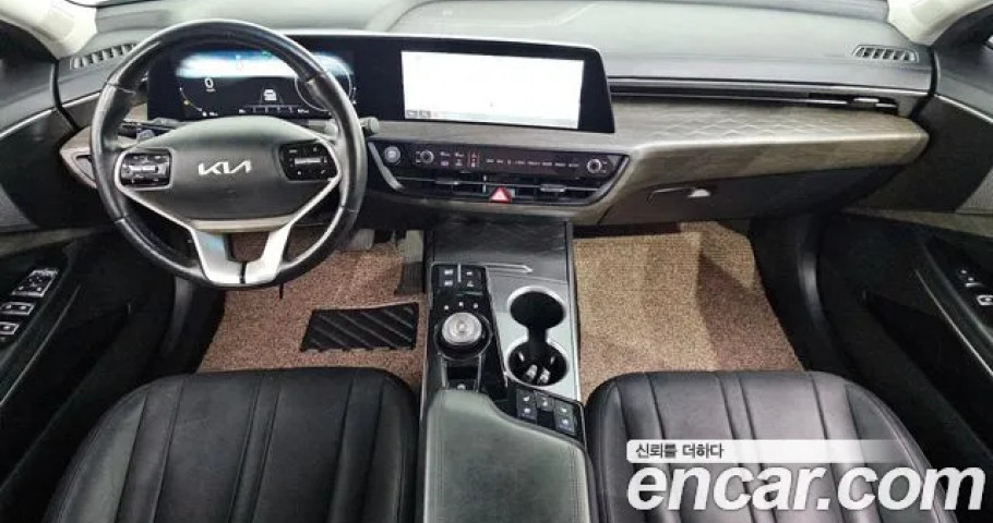Kia K8 