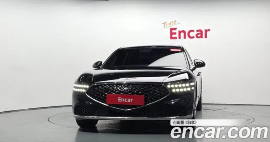 Genesis G90 