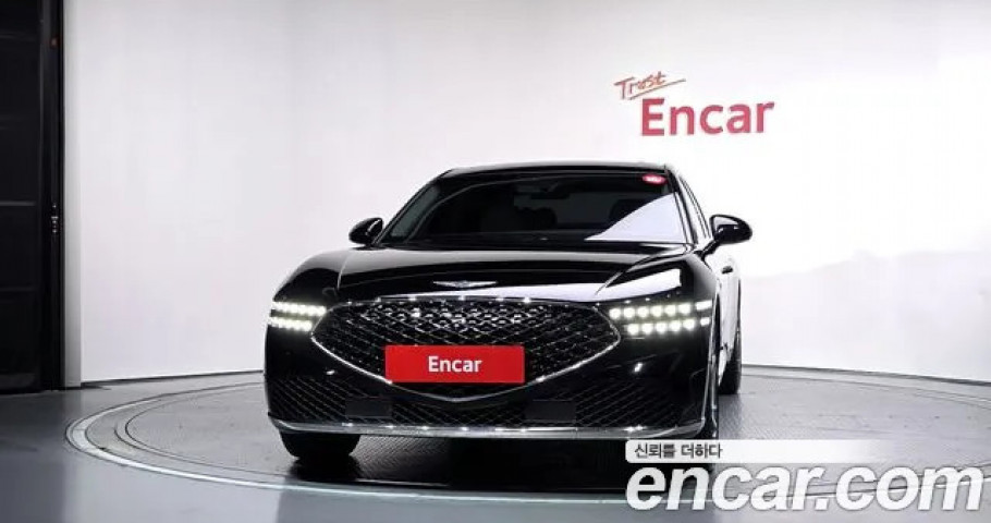Genesis G90 