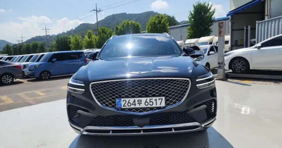 Genesis Gv70 