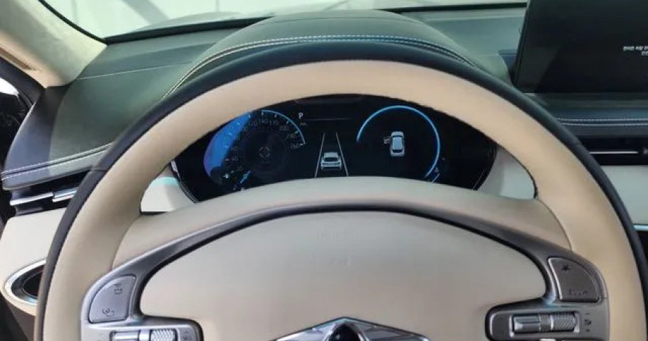 Genesis Gv70 