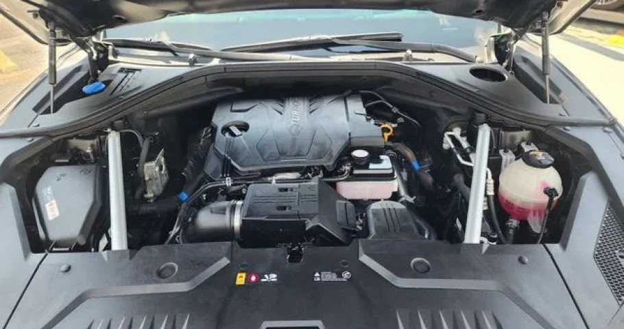 Genesis Gv70 