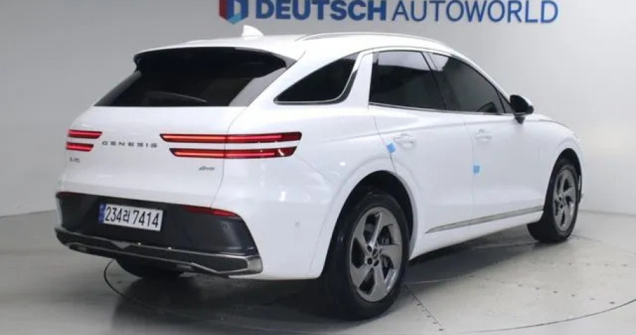 Genesis Gv70 