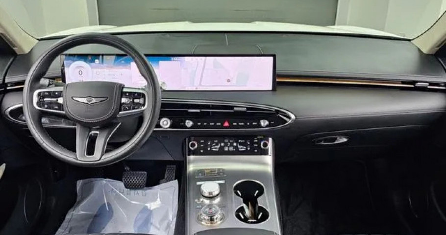 Genesis Gv70 