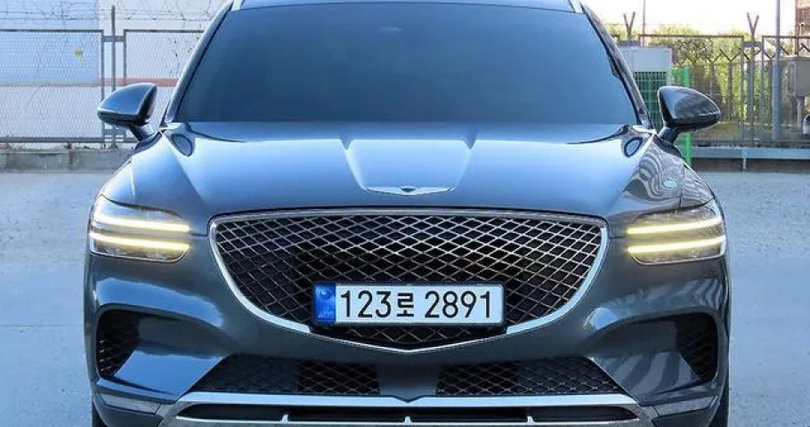 Genesis Gv70 