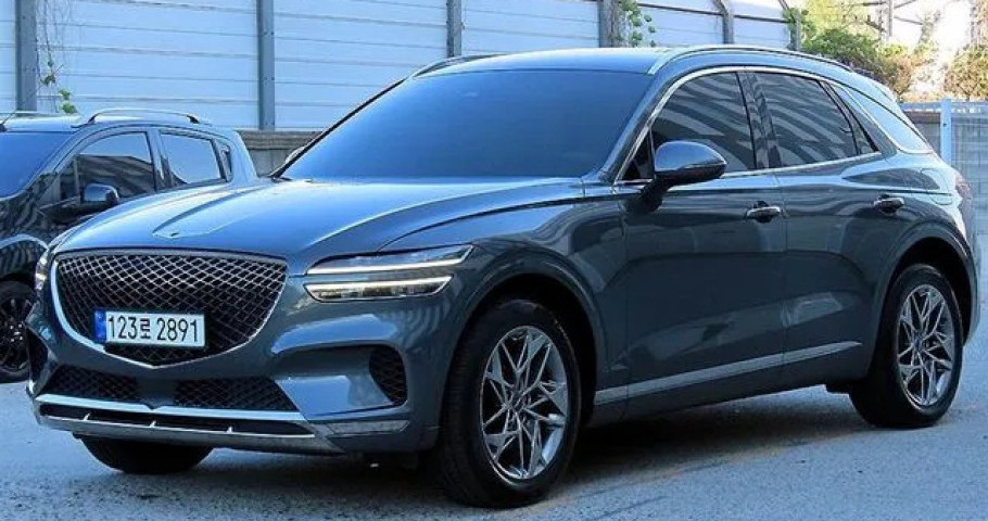Genesis Gv70 