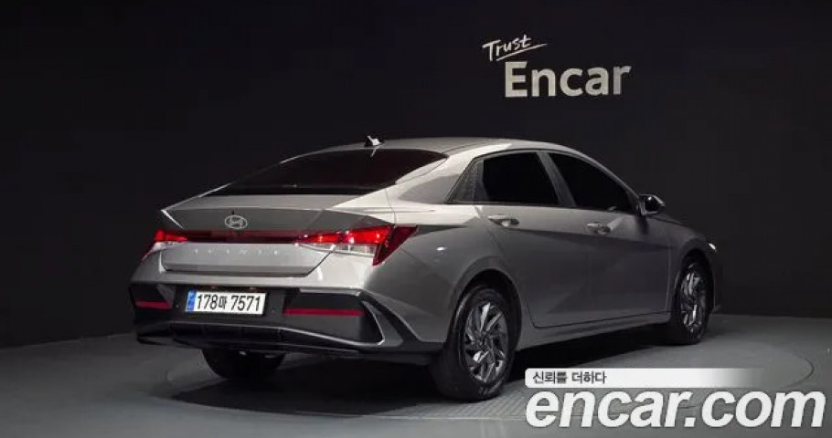 Hyundai Avante (Elantra) 