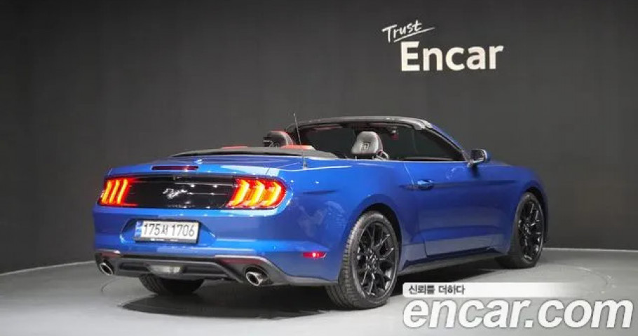 Ford Mustang 