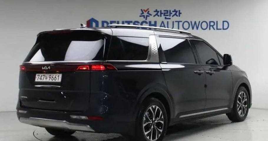 Kia Carnival 