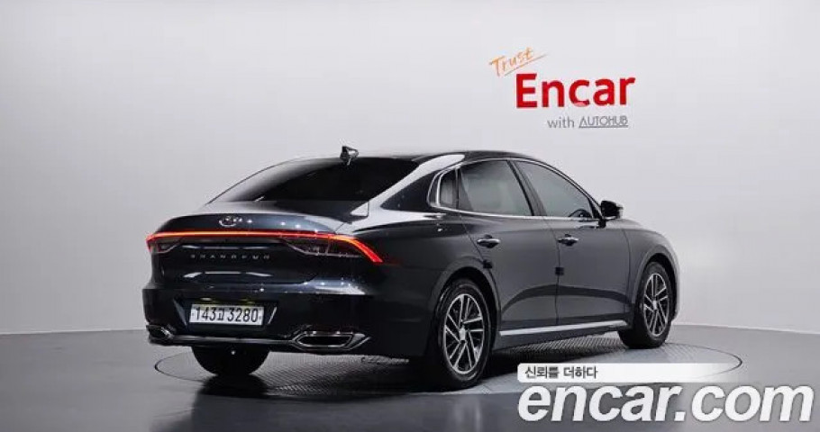 Hyundai Grandeur 