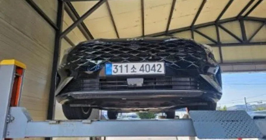 Kia K8 