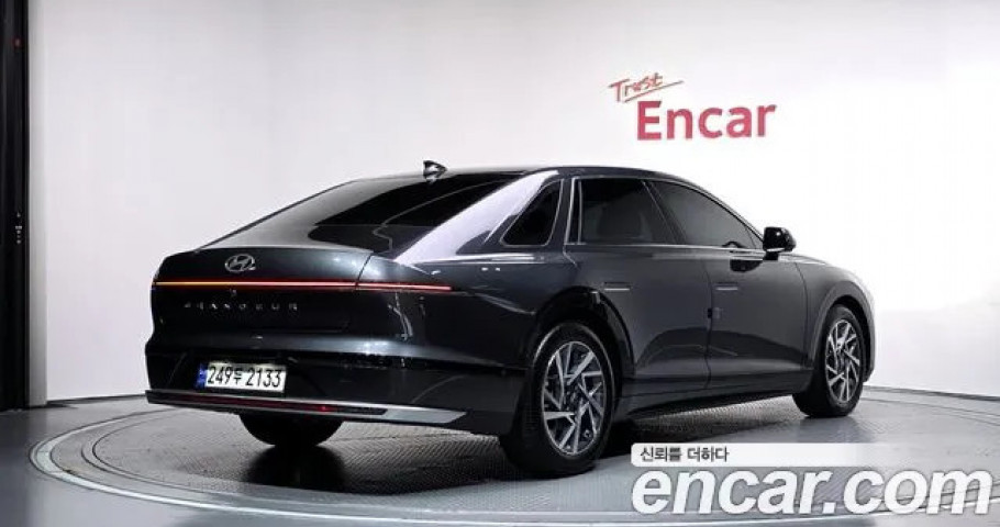 Hyundai Grandeur 