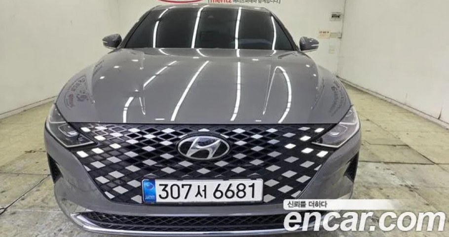 Hyundai Grandeur 