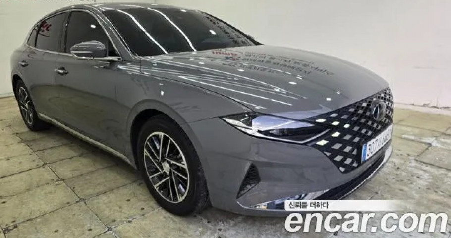 Hyundai Grandeur 