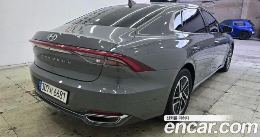 Hyundai Grandeur 