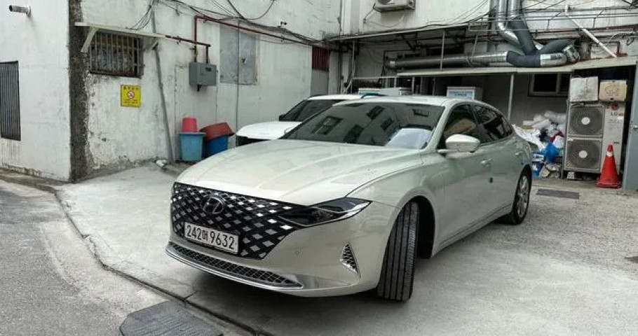 Hyundai Grandeur 