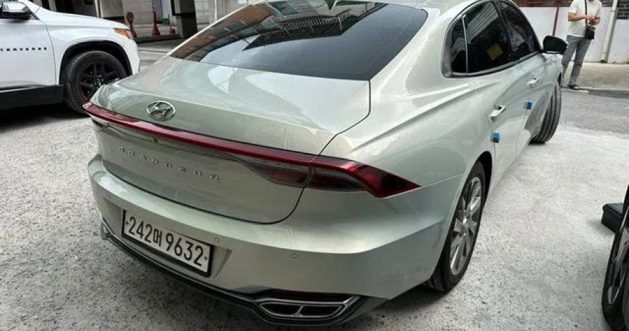 Hyundai Grandeur 