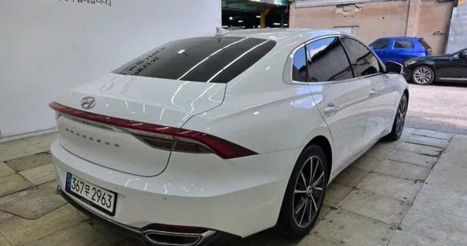 Hyundai Grandeur 