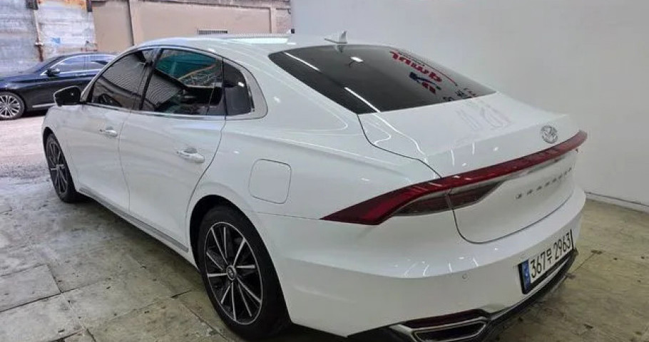 Hyundai Grandeur 