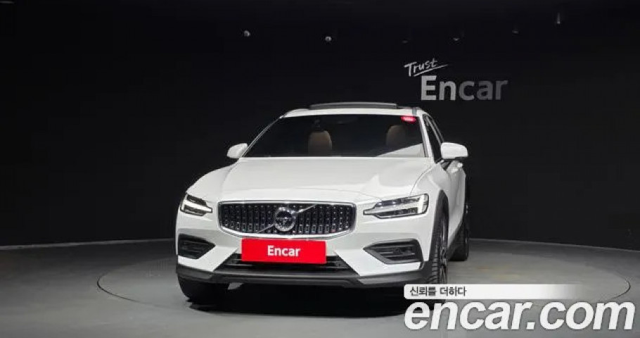 Volvo V60 