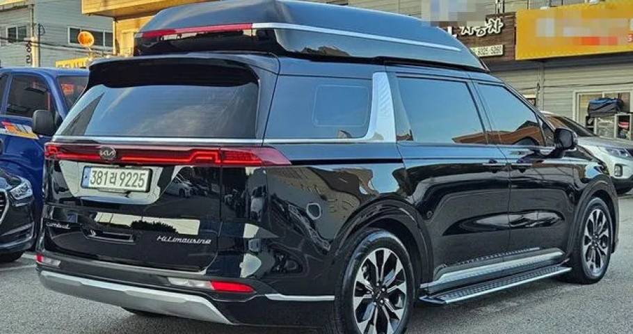 Kia Carnival 