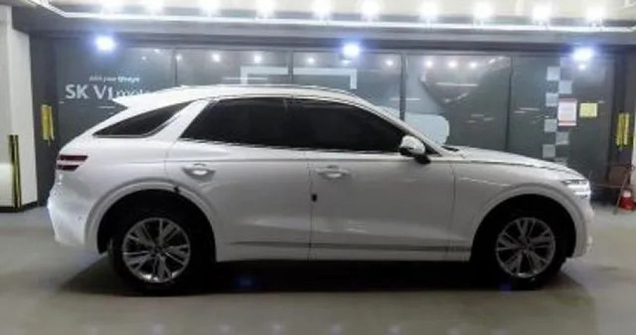 Genesis Gv70 