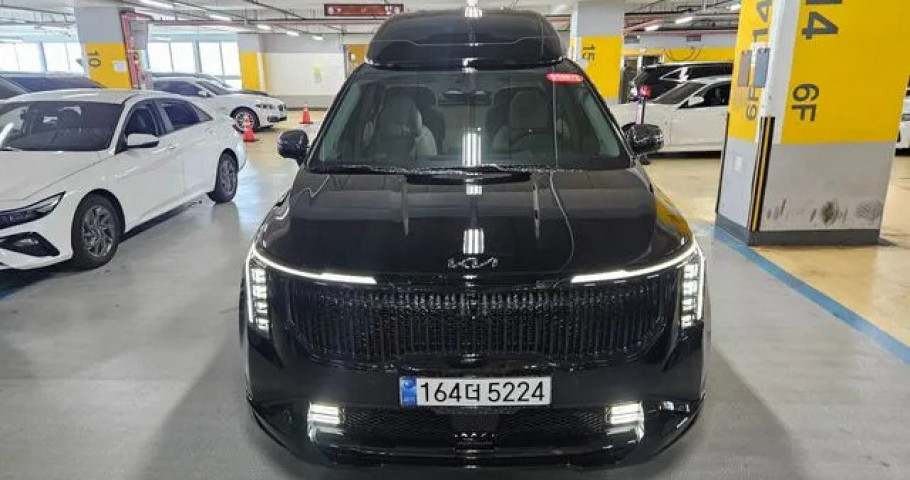 Kia Carnival 