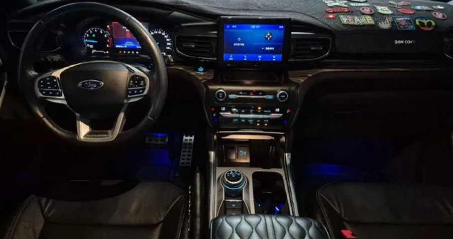 Ford Explorer 