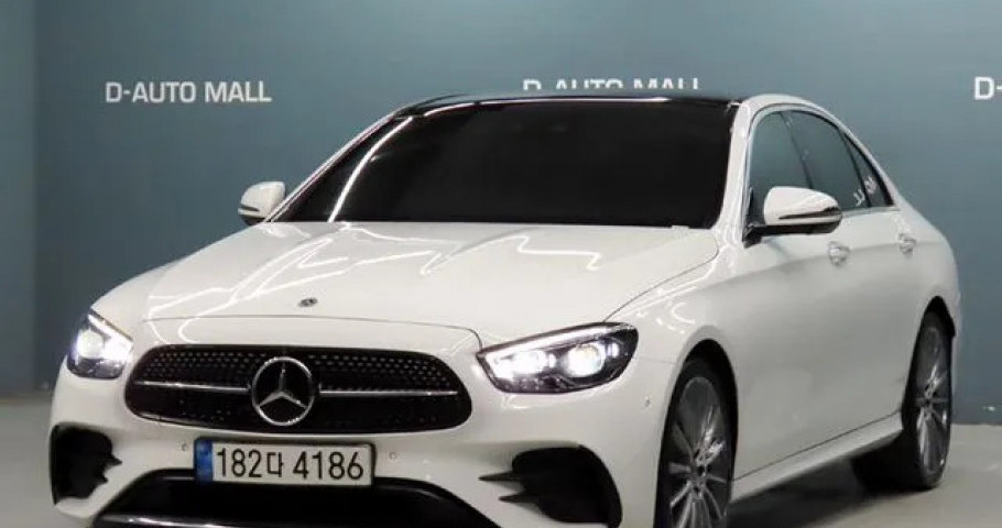 Mercedes-Benz E-Class 