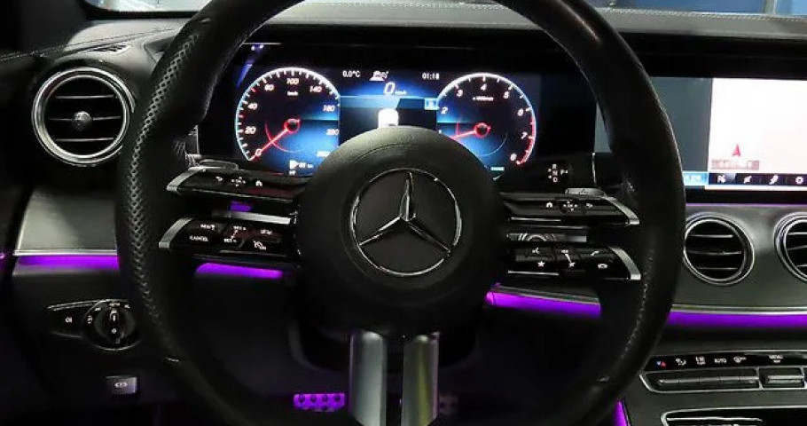 Mercedes-Benz E-Class 