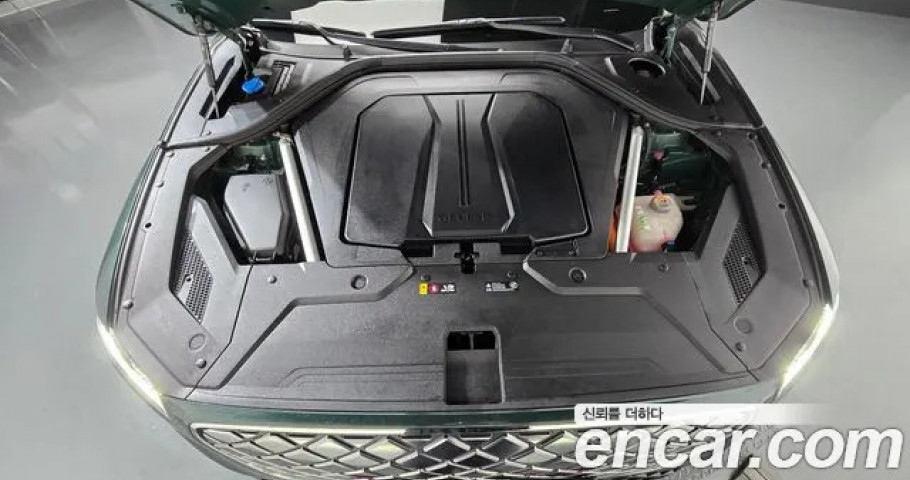 Genesis Gv70 