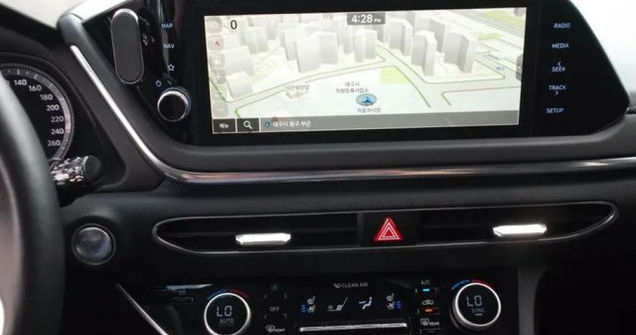 Hyundai Sonata 