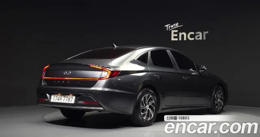 Hyundai Sonata 