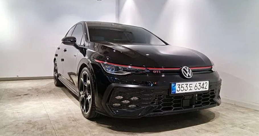 Volkswagen Golf 