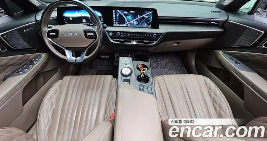 Kia K8 