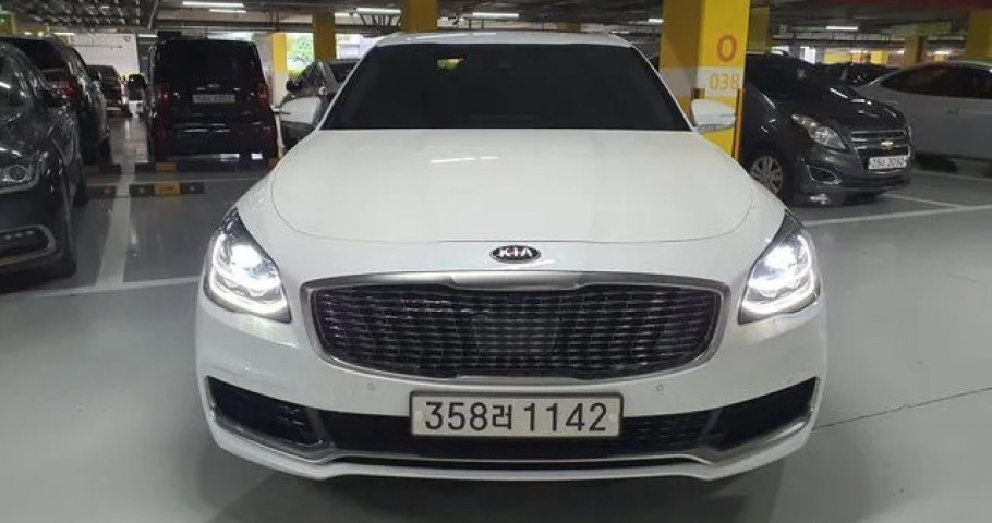 Kia K9 