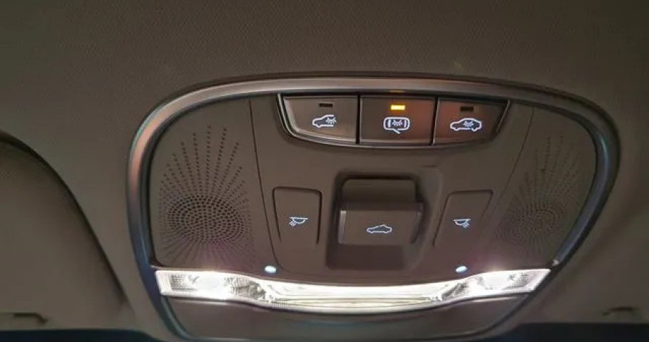 Kia K9 