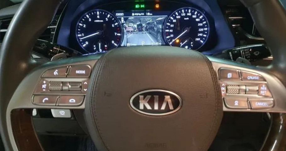 Kia K9 