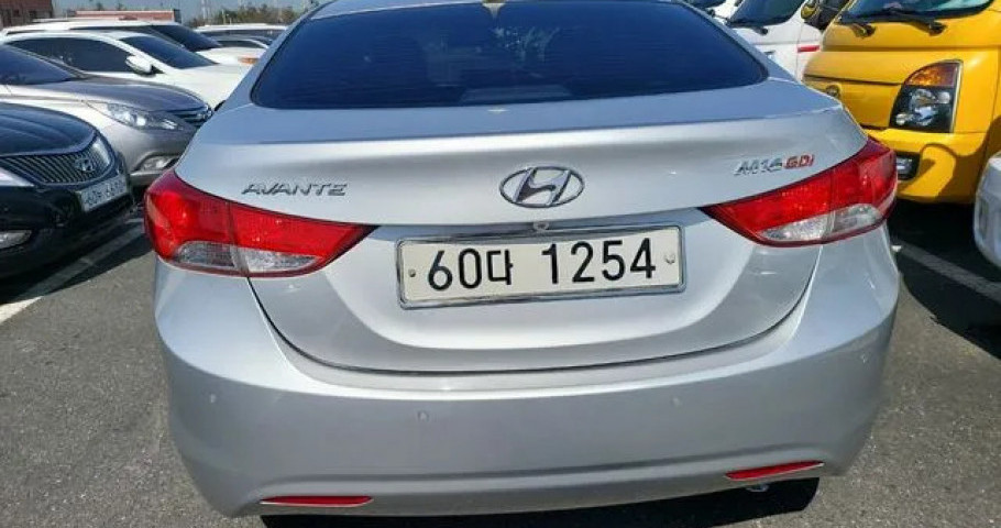 Hyundai AVANTE 