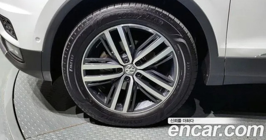 Volkswagen Tiguan 