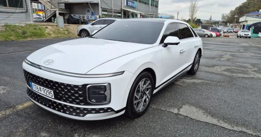 Hyundai Grandeur 