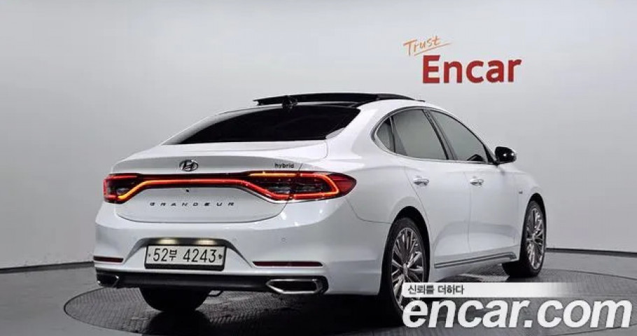 Hyundai Grandeur 
