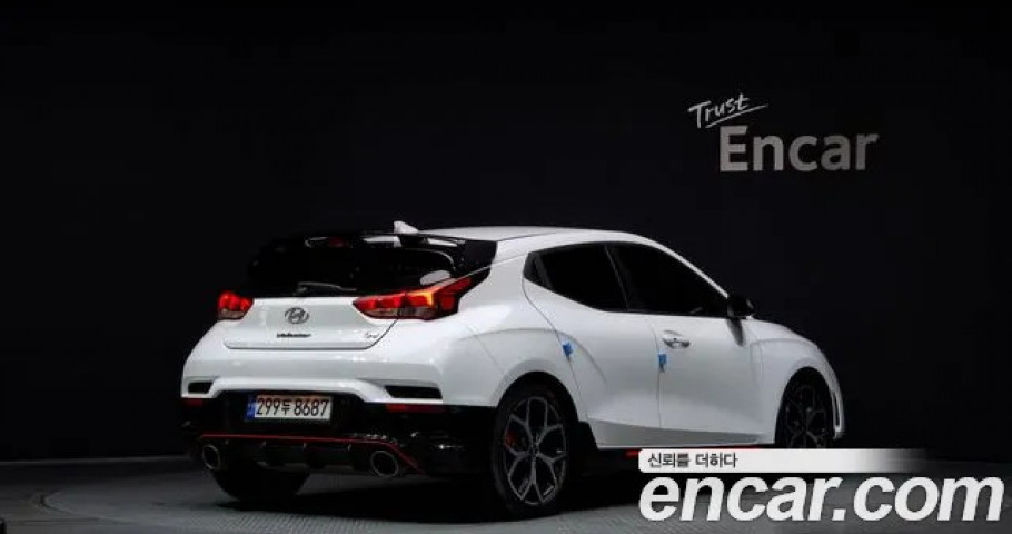 Hyundai Veloster 