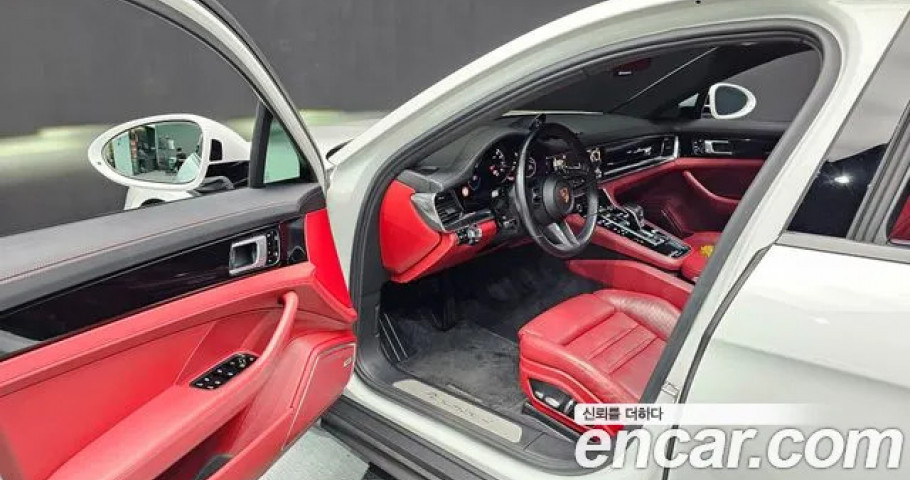 Porsche Panamera 