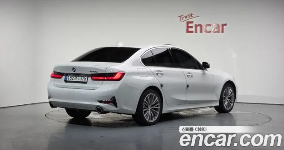Bmw 3-Series 