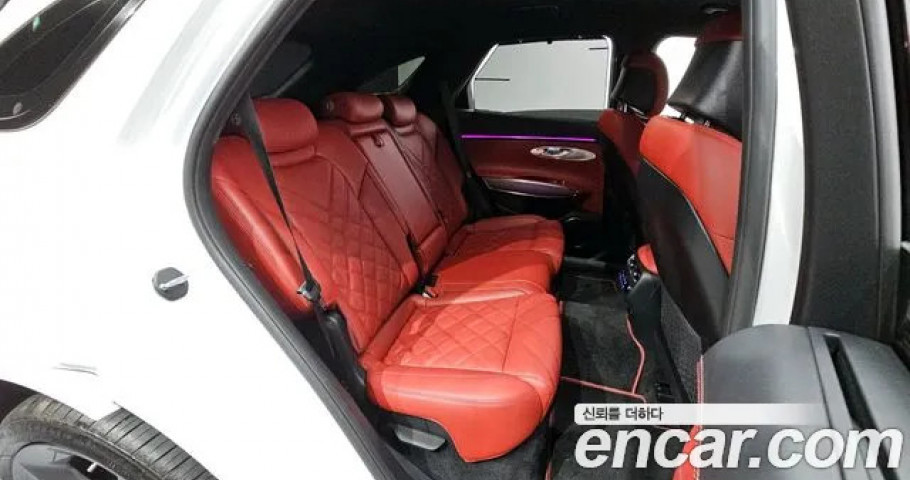 Genesis Gv70 