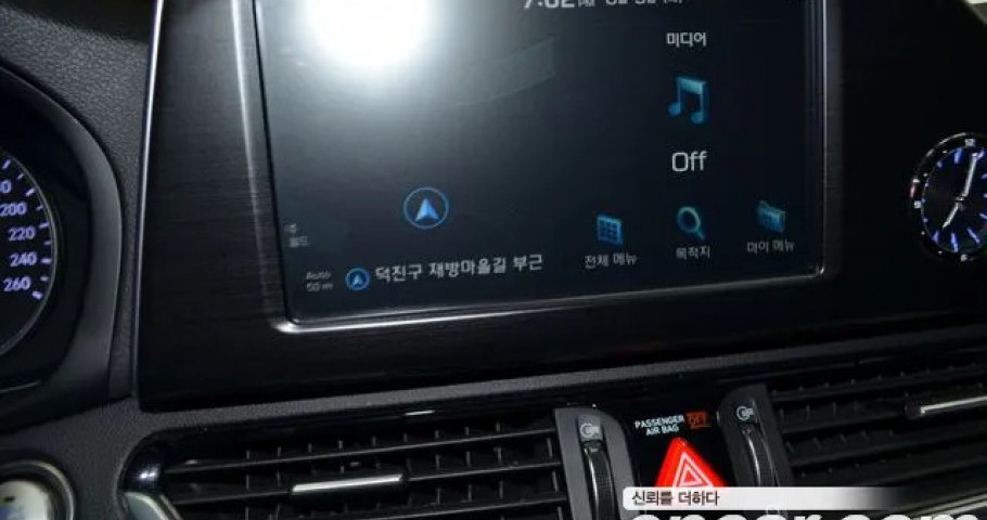 Hyundai Grandeur 